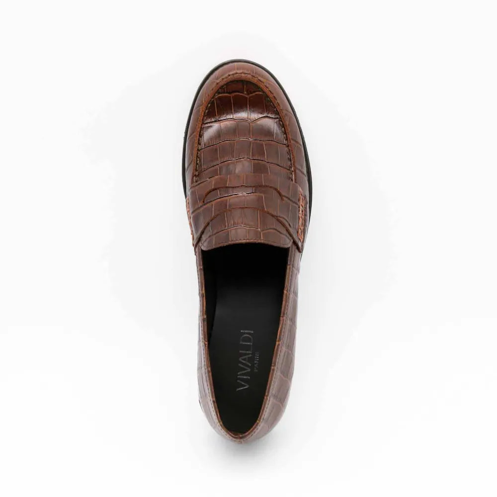 MOCASSIN CARIE CUIR IMPRIME CROCO MARRON
